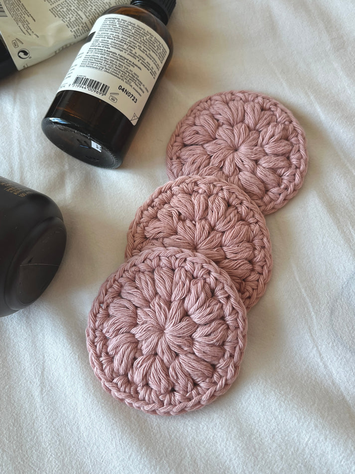 Reusable facial cotton rounds (set of 3) - Our Reusable Lifestyle